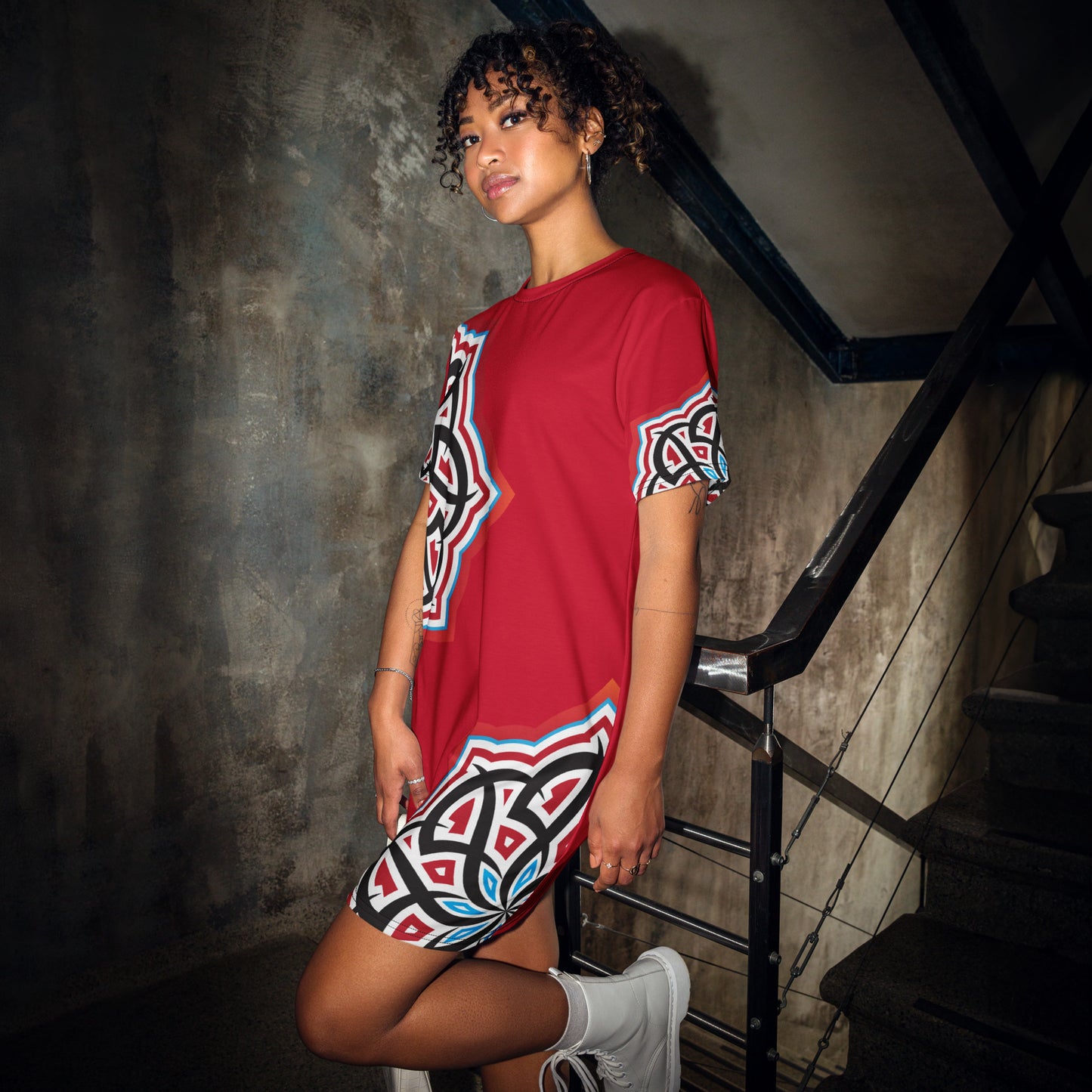 Arabian Summer Dream - T-shirt dress by Craitza© Red Edition